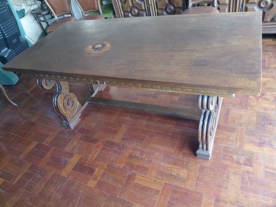 Mesa de sala de jantar