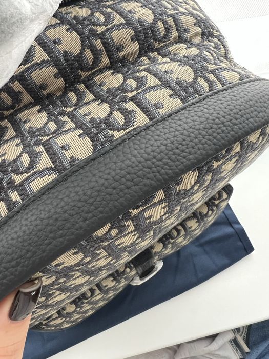 Новий рюкзак Dior