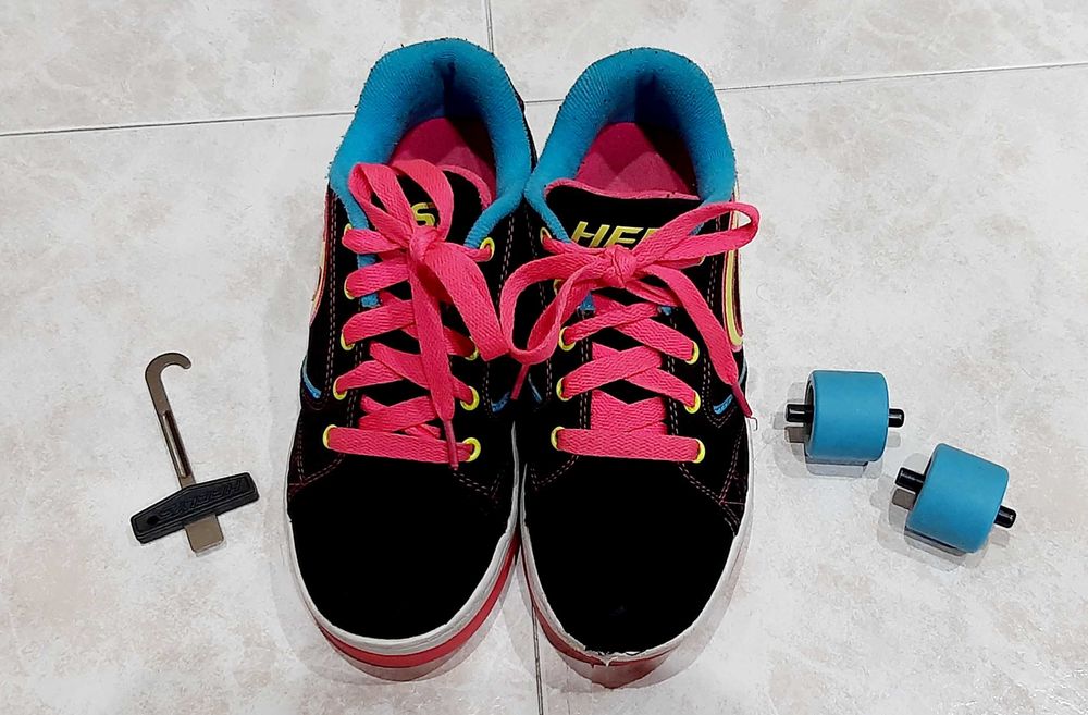 Ténis Heelys originais - tamanho 35