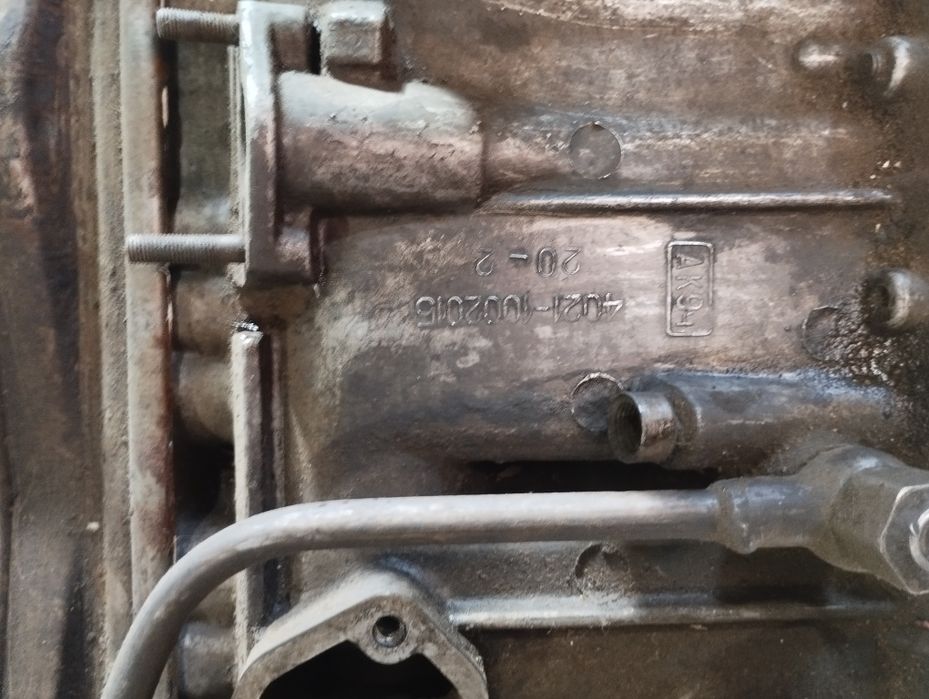 Продам блок двигуна 402