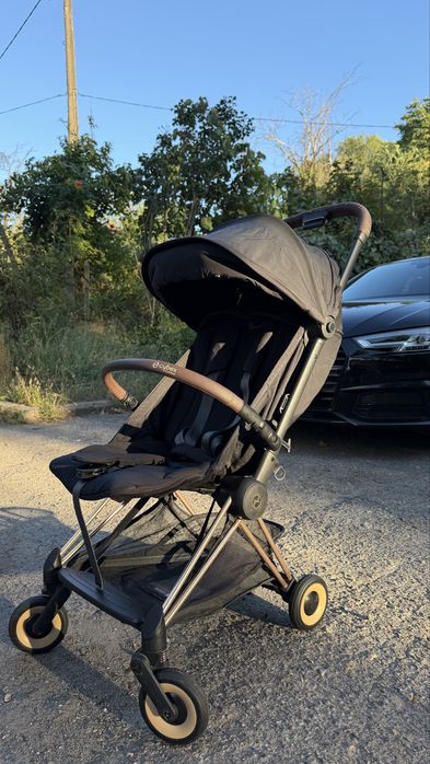 Прогулянковий візок cybex coya
