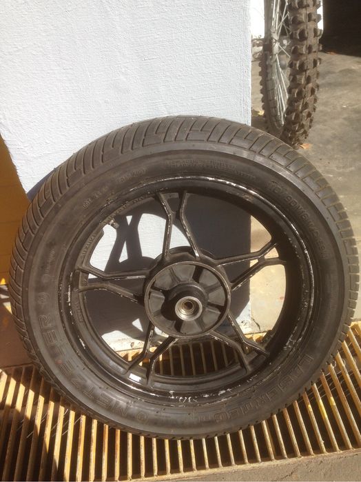 Rodas moto Suzuki r16 r18
