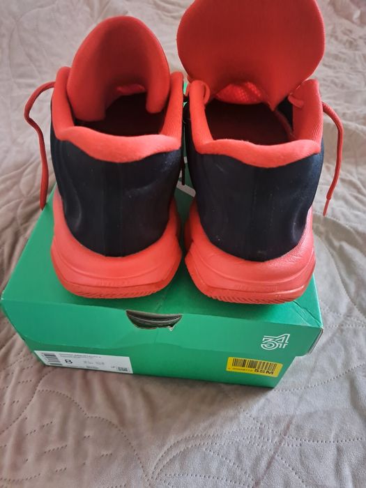 Nike  , Giannis 41