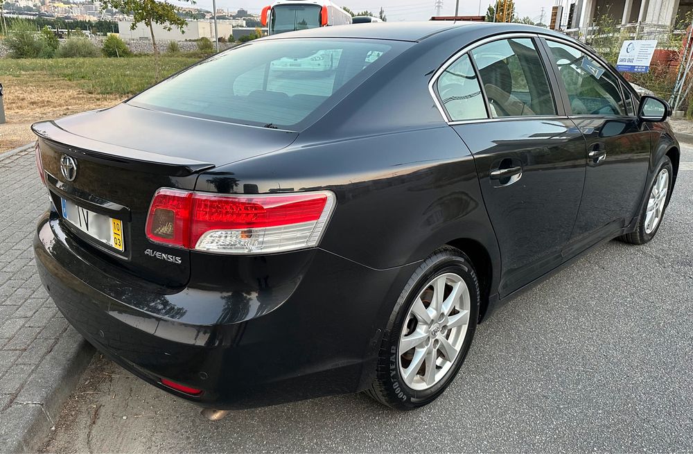Toyota Avensis SD 2.0 D-4D - 2010/03