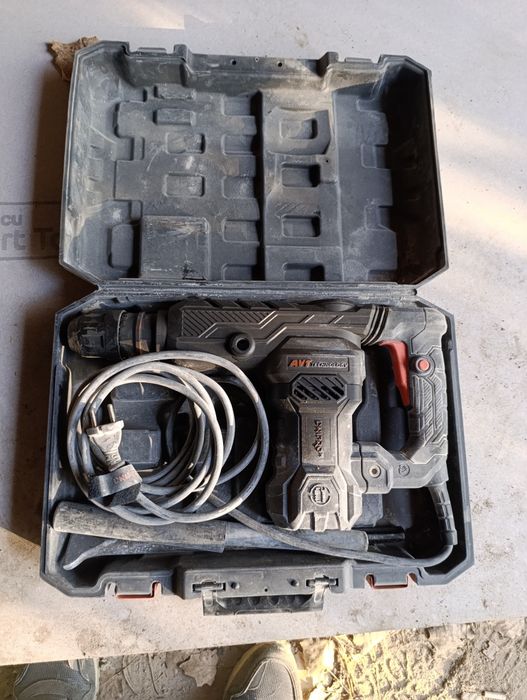 Відбійний молоток SH-H8 Дніпро М