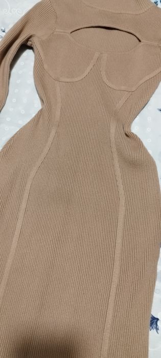 Vestido bege usado apenas uma vez S/M