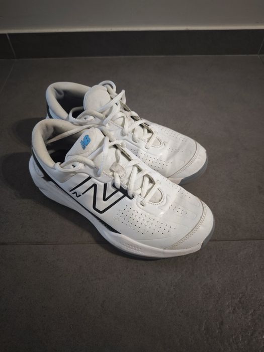 Buty New Balance court FuelCell 696 v5