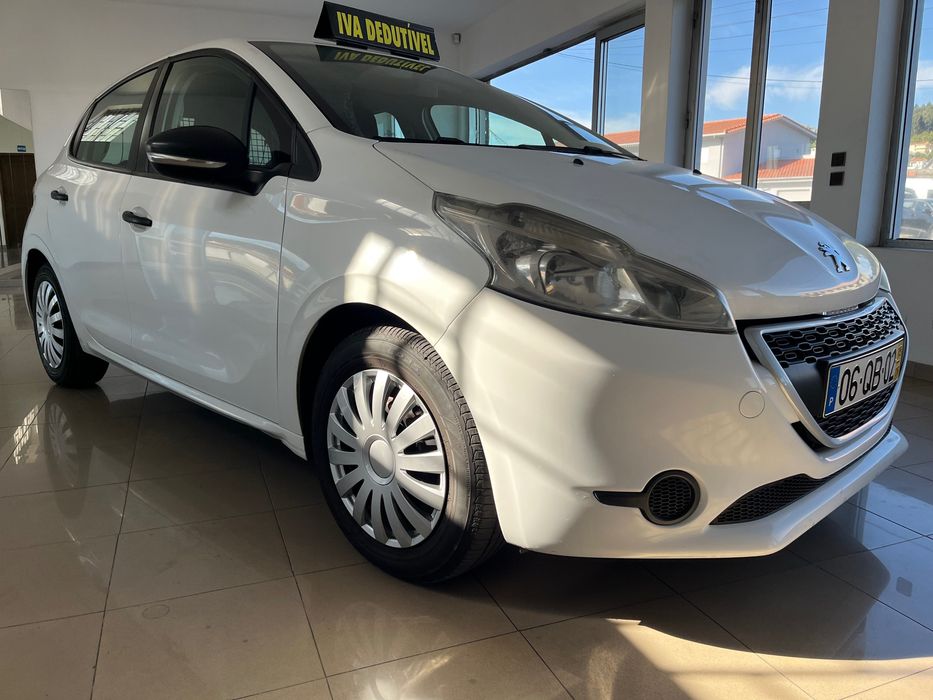 Peugeot 208 1.4hdi * 6.097€ + IVA *