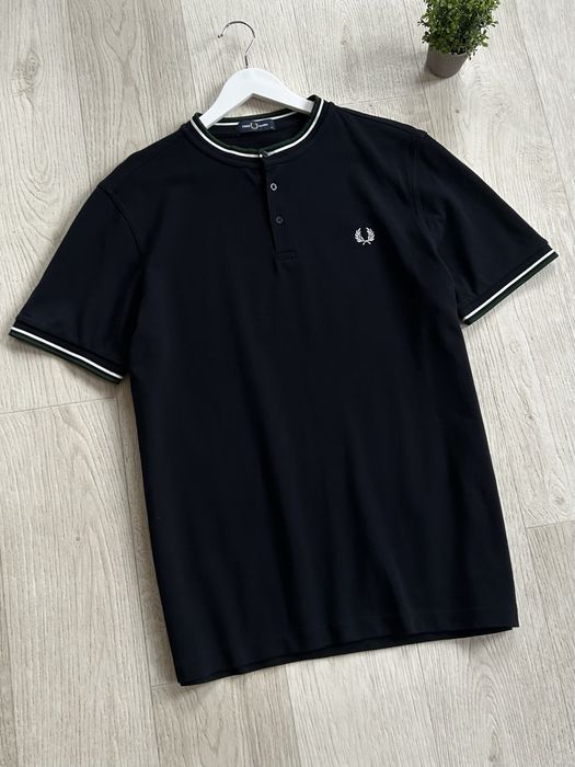 Fred Perry Polo Logo Tee Shirts Поло оригінал оригинал опт чёрно — zdjęcie 4