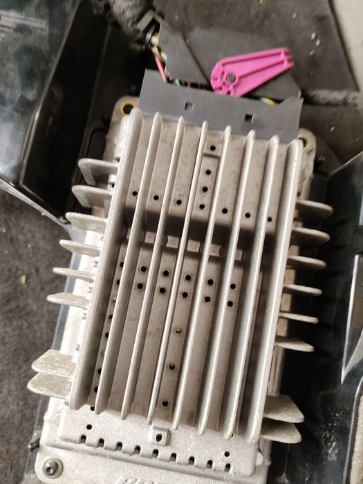 Subwoofer głośnik wzmacniacz audio audi a4 B7 b6