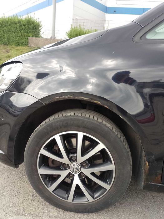 VW Touran 2.0 TDI highline 2 kpl kół