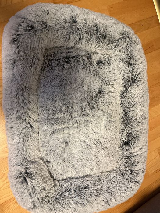 Puszyste legowisko dla psa  95cm x 70 cm