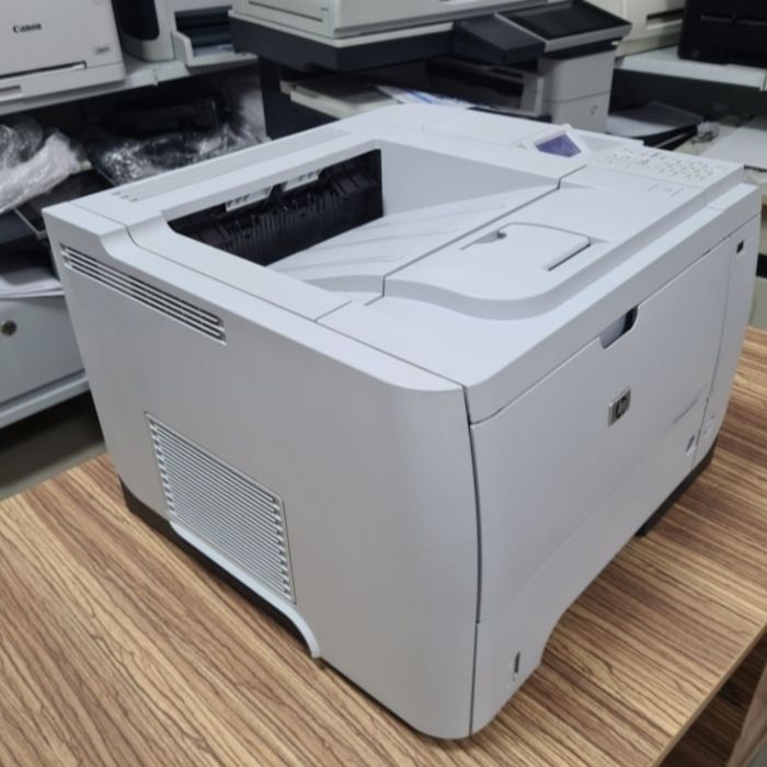 HP LaserJet P3015dn. Лазерные принтеры. От 200стр счётчики.