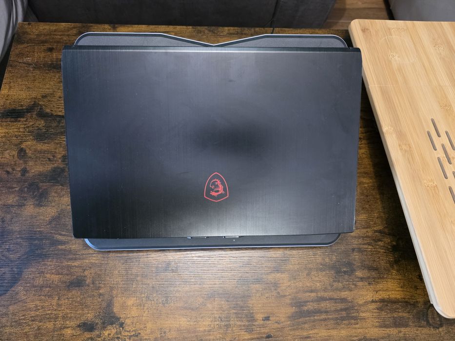 Laptop MSI GF75 Thin 9SC i7 8GB / 1TB