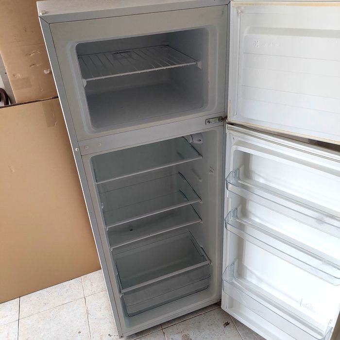 Frigorífico desocupar