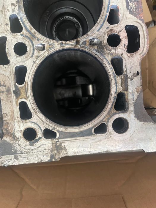 Dół silnika blok hyundai Kia 2.2 D4HB