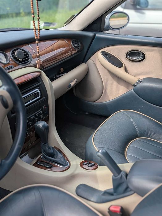 Samochód Rover 75