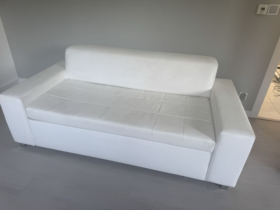 Sofa biala ekoskora 182x90