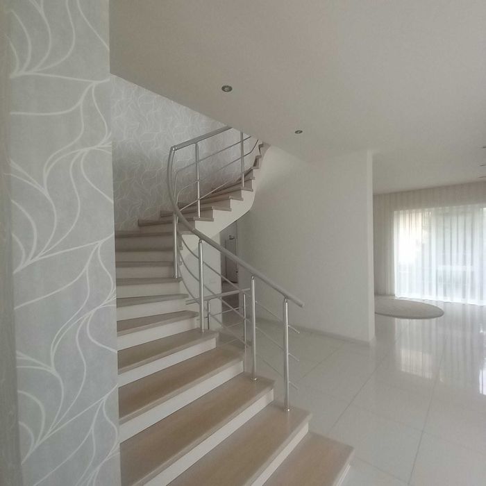 Оренда
Дуплекс 
Чернівці 
район в.Канівська