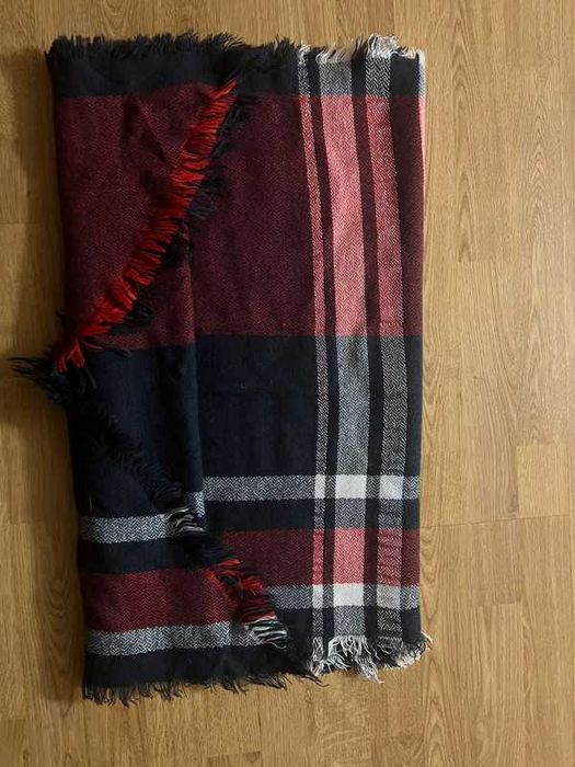 Chusta szalik w kratkę Orsay