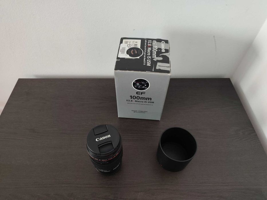 Canon 100mm f/2.8 L Macro IS USM filtr gratis