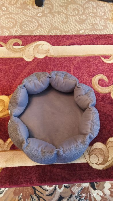 Лежанка для кота.