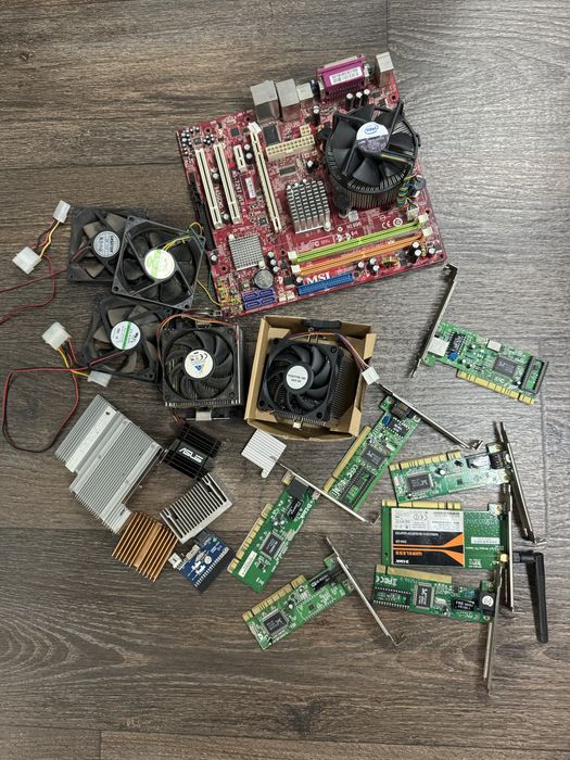 блок питания450 сетевые wifi карты,кулера,кабеля питания sata,msi775