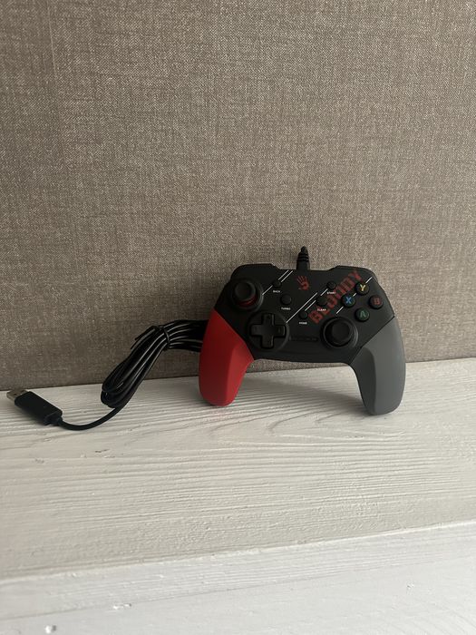Проводной геймпад А4Tech Bloody GP30 Sports Red