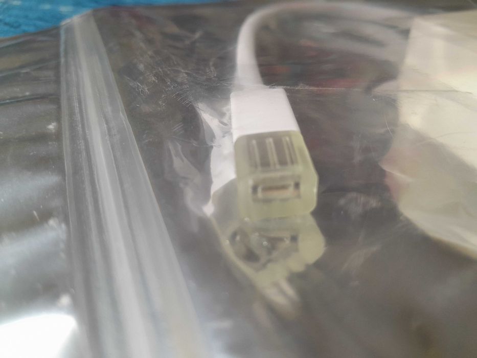 Adapter LogiLink miniDisplayPort - HDMI/DVI/DP 3w1