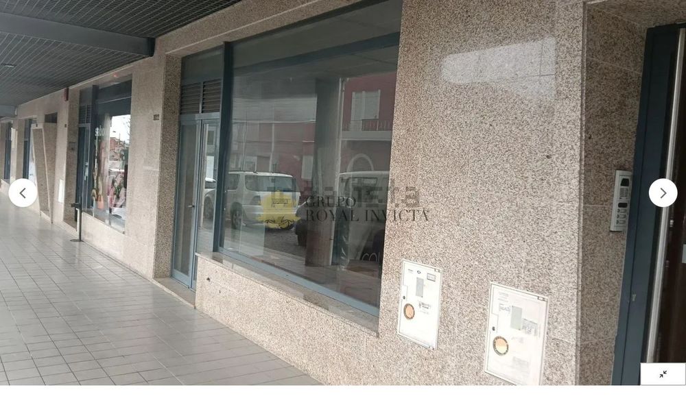 Excelente loja e com uma localização premium - Valbom - Gondomar