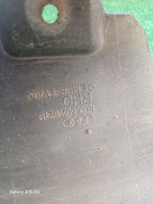 Para-choques traseiro com sensores audi a3 tdi 1.9 de  1999.