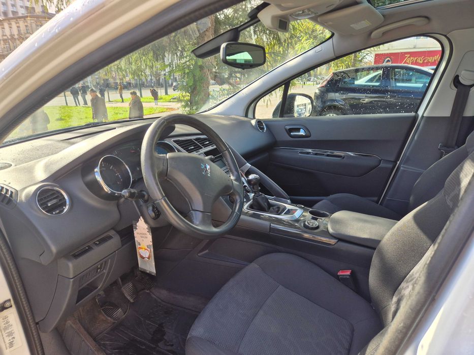 Peugeot 3008 1,6 2009r