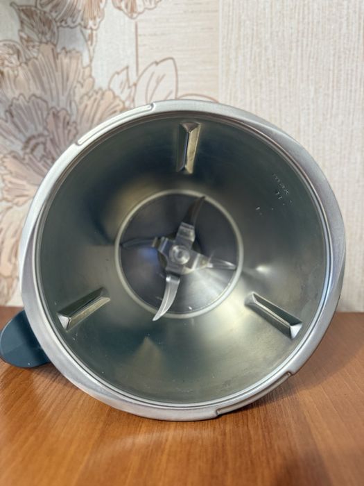 Продам нову чашу з ножем до Термомікс ТМ5 / Thermomix TM5