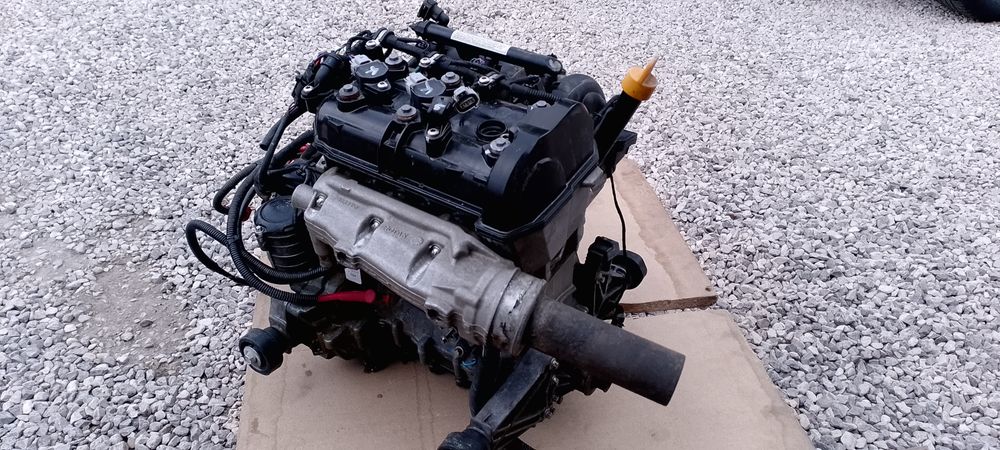 Skuter wodny silnik sea doo spark ace900