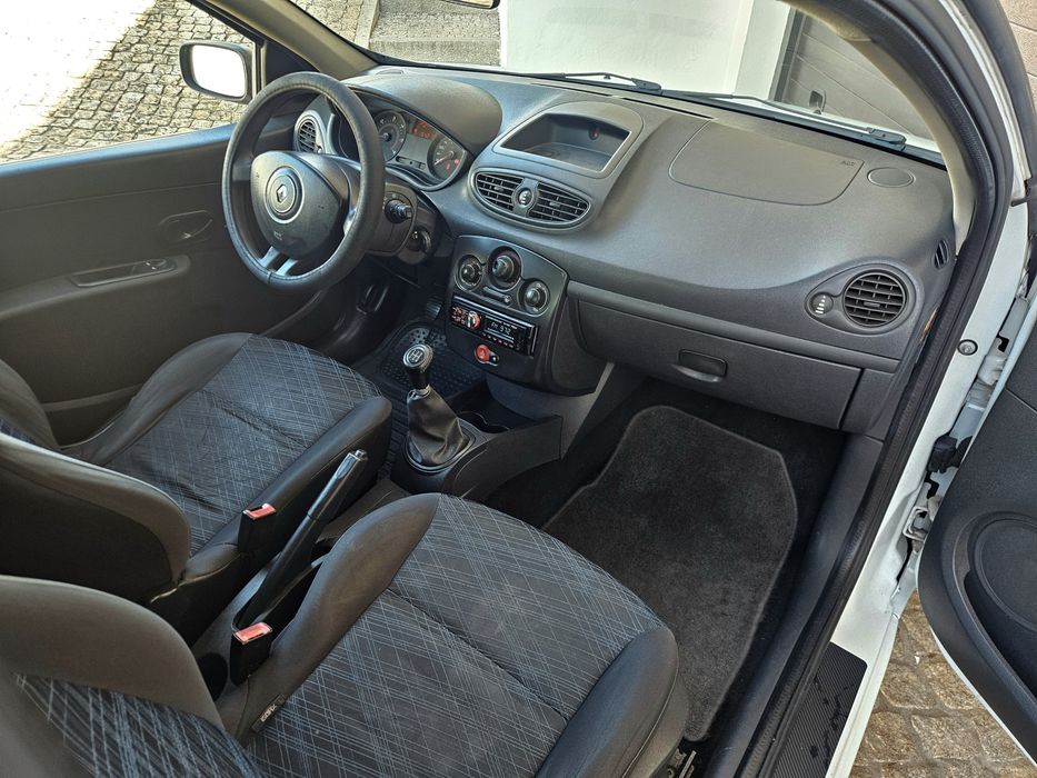 Renault Clio 1.5 DCI