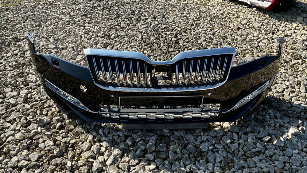 Zderzak przedni SPORTLINE spryski + 4xPDC Skoda Superb 3V 19- FL lift