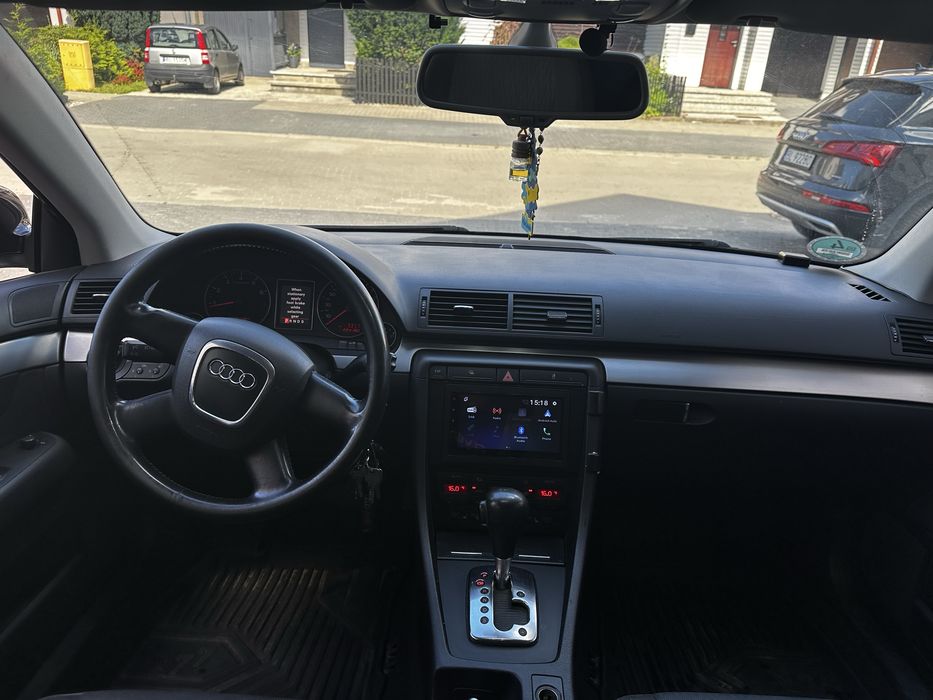 Audi a4b7 1.8T gaz