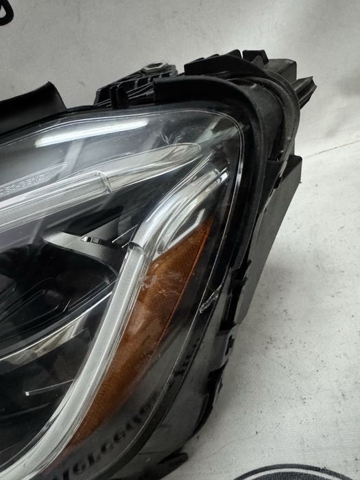 Фара ліва передня Mercedes x253 CLC w253 рест