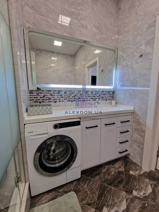Здається 2к квартира 80м2, вул.Маккейна 26, ЖК RICHMOND, Печерськ, Генератор