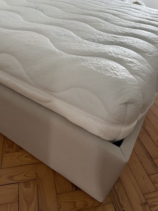 Capa colchao alcochoada nova