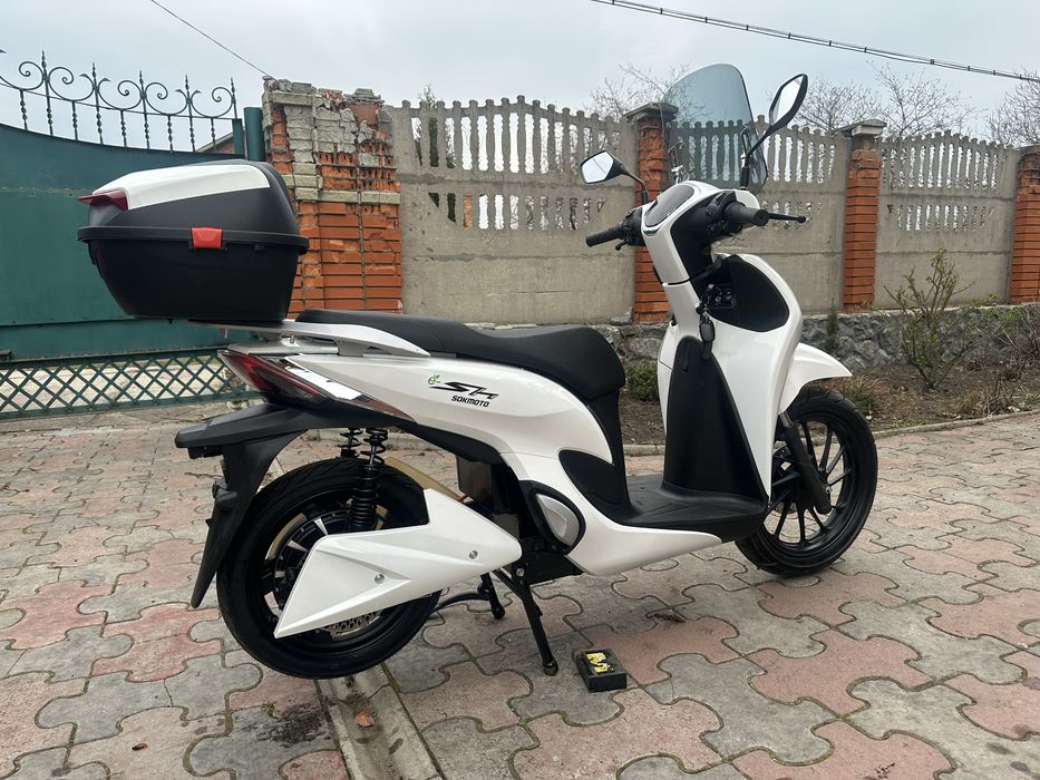 Електроскутер Sok moto SH 72V