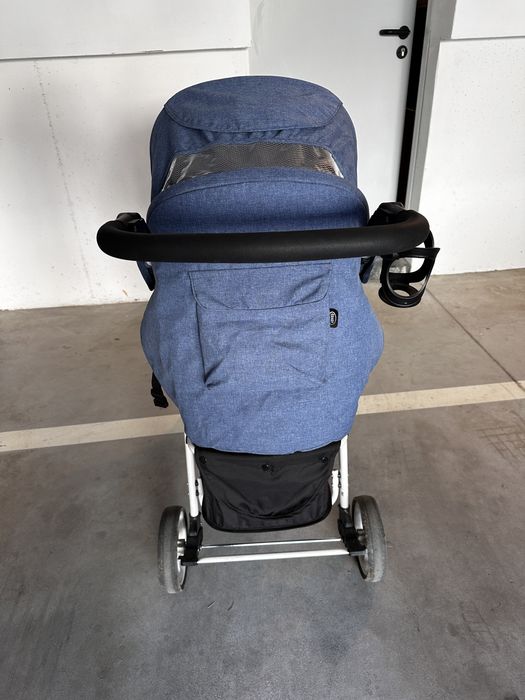 Wozek spacerowy rozkladany do pozycji lezacej