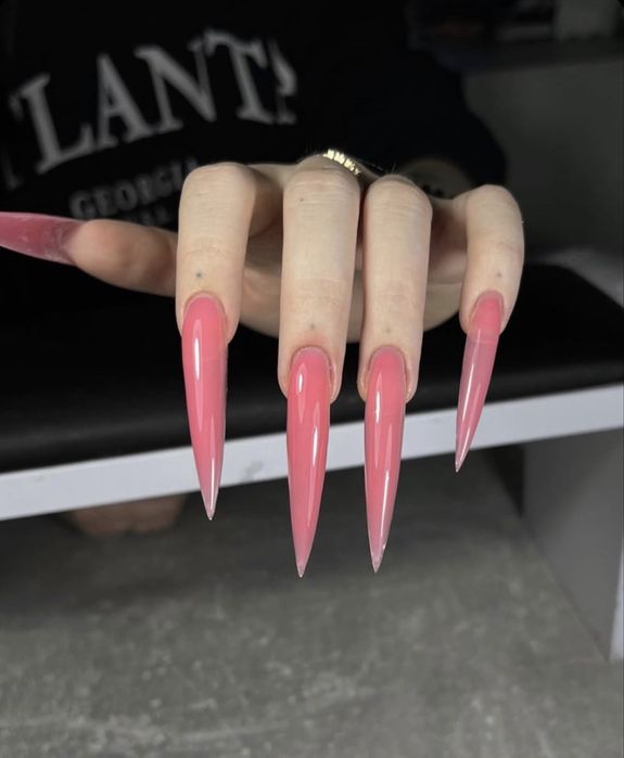 Манікюр, нарощення, укріплення