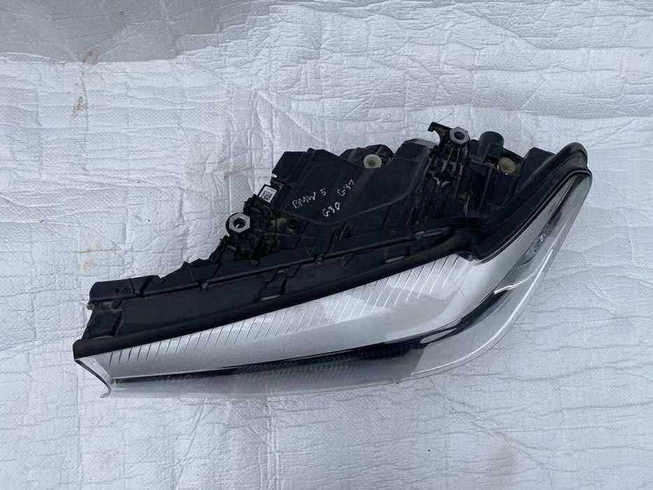 BMW 5 G30 Lampa Przód Przednia Lewa