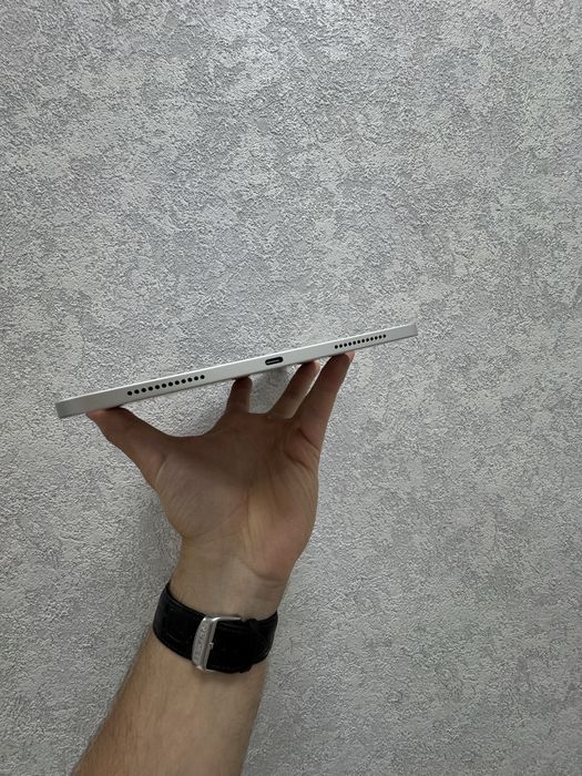 Планшет Apple iPad 11 256 GB Wifi Silver