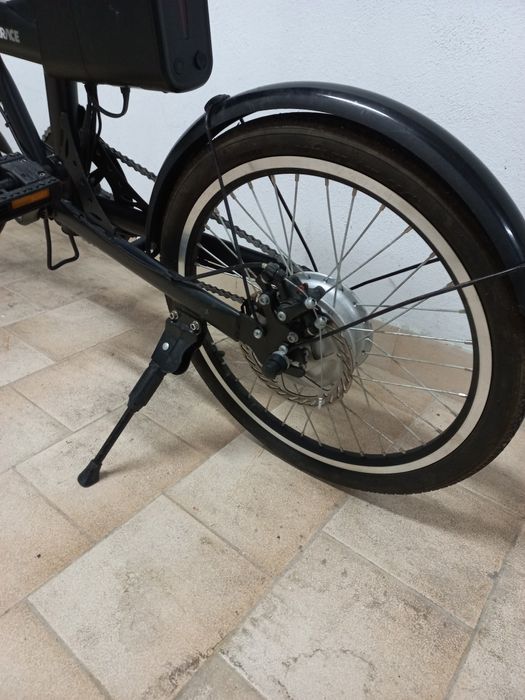 Bicicleta eléctrica