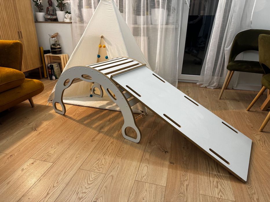 Bujak Montessori duży TuptiWood + zjeżdżalnia/drapinka