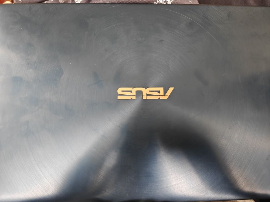 Ноутбук Asus ZenBook 14