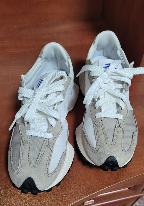 Кросівки new balance 327, оригінал,  35 розмір, 22.5см 1250