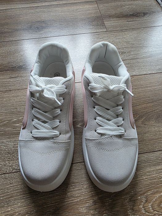 Szare sneakersy damskie jak nowe rozmiar 40